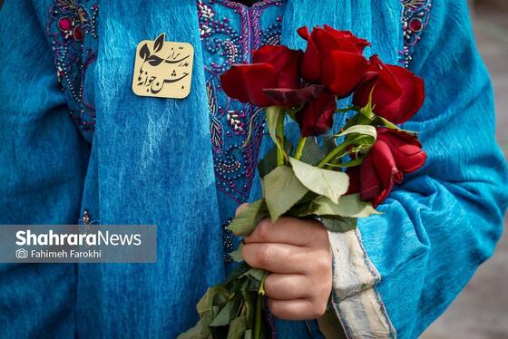 گزارش تصویری | جشن ورود دانش آموزان پایه هفتم به دوره اول متوسطه
