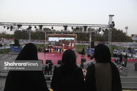 گزارش تصویری | دومین روز نمایشگاه و جشنواره خانواده ورزش در بوستان ملت مشهد