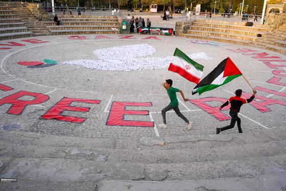 چیدمان چهار هزار درنای کاغذی در حمایت از کودکان غزه