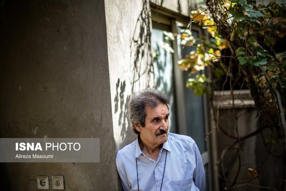 گزارش تصویری | دفتر کار احمد محمود در نارمک تهران