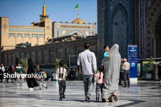 گزارش تصویری | مهمانان کوچک حرم رضوی