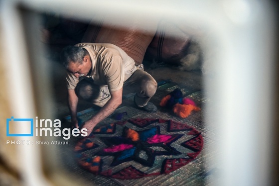 گزارش تصویری | مشاغل فراموش‌شده؛ «نمدمالی»
