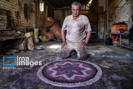 گزارش تصویری | مشاغل فراموش‌شده؛ «نمدمالی»