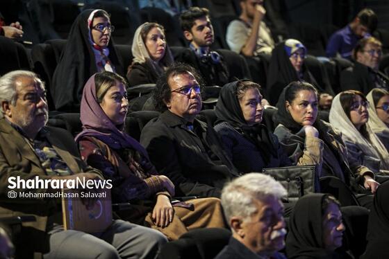 گزارش تصویری | آیین گلریزان برای پیوند کلیه هنرمند پیشکسوت مشهدی