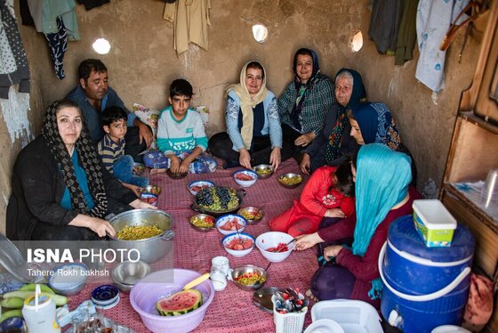 گزارش تصویری | شهرستان تاکستان قطب انگور ایران