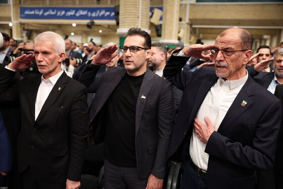 عکس‌هایی از دیدار مدال‌آوران ورزشی و علمی با رهبر انقلاب (۲۸ مهرماه ۱۴۰۴)