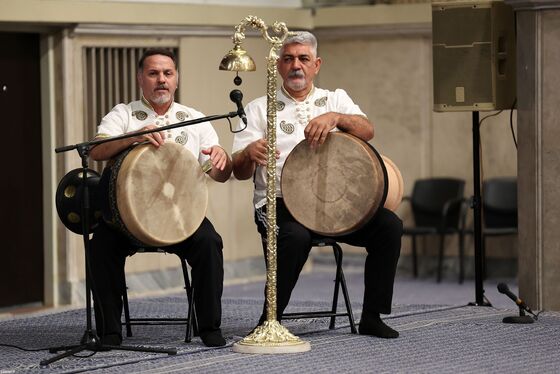 عکس‌هایی از دیدار مدال‌آوران ورزشی و علمی با رهبر انقلاب (۲۸ مهرماه ۱۴۰۴)