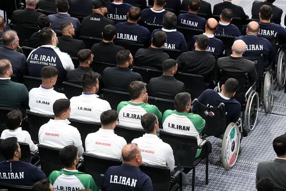 عکس‌هایی از دیدار مدال‌آوران ورزشی و علمی با رهبر انقلاب (۲۸ مهرماه ۱۴۰۴)