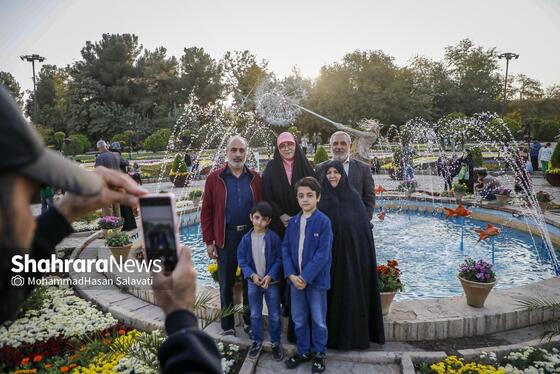 گزارش تصویری | طعم و رنگ پاییز در باغ مشهد