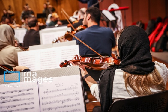 گزارش تصویری | تمرین ارکستر موسیقی ملی ایران