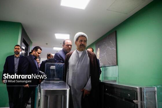 گزارش تصویری | بازدید رئیس کل دادگستری خراسان رضوی از کارخانه نوآوری و رصدخانه شهری شهرداری مشهد