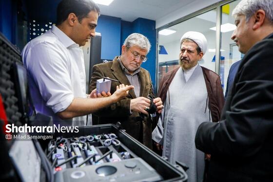 گزارش تصویری | بازدید رئیس کل دادگستری خراسان رضوی از کارخانه نوآوری و رصدخانه شهری شهرداری مشهد