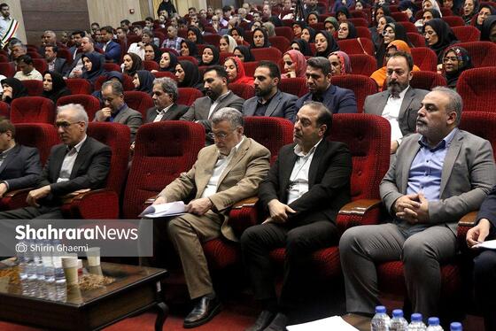 گزارش تصویری | همایش ملی تقدیر از بهورزان، مراقبان سلامت و مربیان بهورزی در مشهد