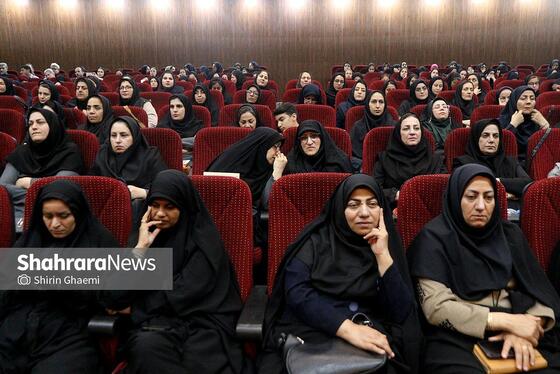گزارش تصویری | همایش ملی تقدیر از بهورزان، مراقبان سلامت و مربیان بهورزی در مشهد