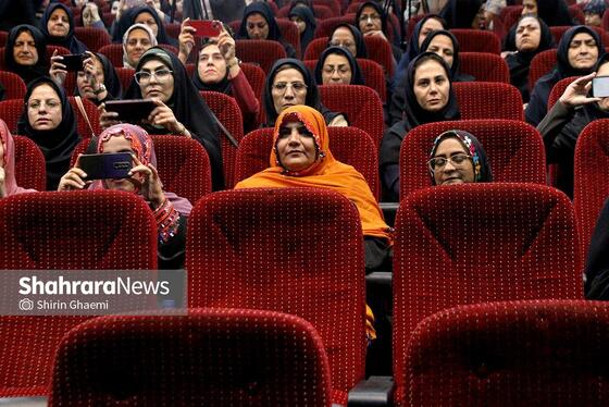 گزارش تصویری | همایش ملی تقدیر از بهورزان، مراقبان سلامت و مربیان بهورزی در مشهد