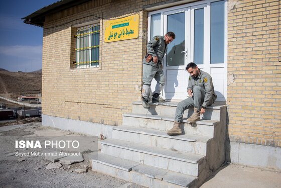 گزارش تصویری | محیط‌بانان پارک ملی تندوره