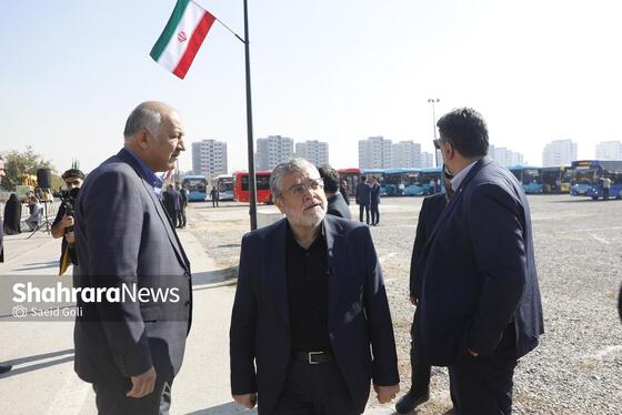 گزارش تصویری | مراسم رونمایی از ۳۰ دستگاه اتوبوس شهری در مشهد