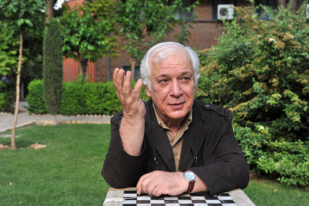 به راستی خسرو سینایی چه کسی بود؟ + ویدئو و تصویر