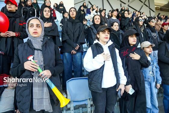 گزارش تصویری | تماشاگران بانو در ورزشگاه امام رضا علیه السلام