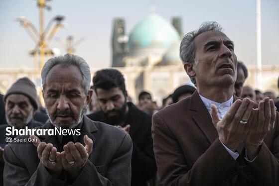 گزارش تصویری | اقامه نماز طلب باران در حرم مطهر رضوی