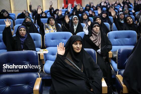 گزارش تصویری | همایش پاسداشت سالگرد قیام زنان غیور مشهد در اعتراض به قانون کشف حجاب