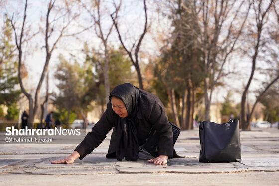 گزارش تصویری | آیین سنتی «چراغ برات» در بهشت‌رضا(ع) مشهد (بهمن ۱۴۰۴)