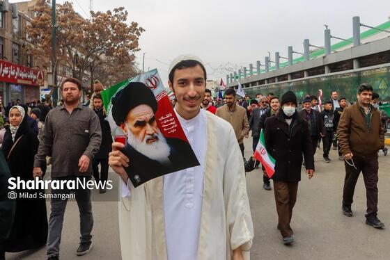 گزارش تصویری | راهپیمایی مردم مشهد در یوم الله ۲۲ بهمن ۲