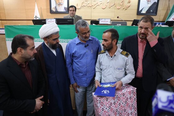 رئیس شورای اسلامی شهر مشهد: همت شهرداری و شورا این است که خط ۳ مترو به اتمام برسد