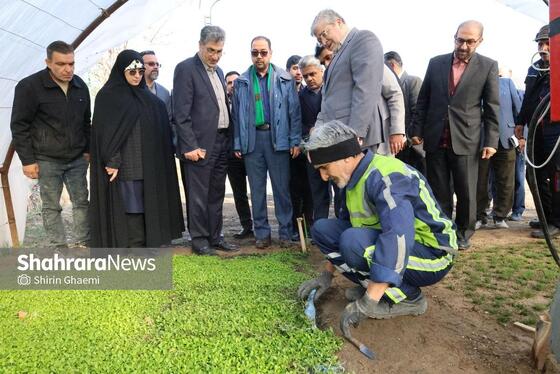 گزارش تصویری | بازدید از مرکز تولیدات سازمان پارک‌ها و فضای سبز