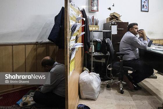 گزارش تصویری | افطاری ساده، رانندگان اتوبوس شهری
