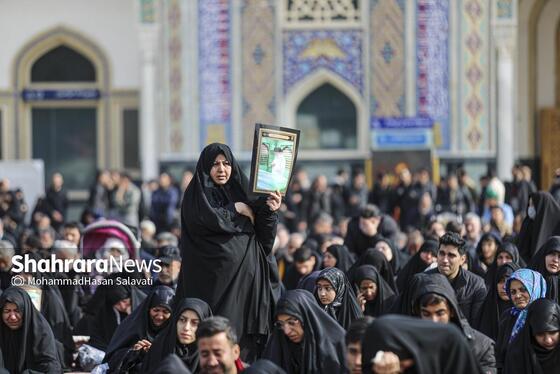 گزارش تصویری | عزاداری شهادت رهبر معظم انقلاب اسلامی، در حرم امام‌رضا(ع) - ۱