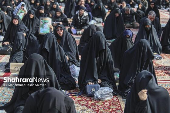 گزارش تصویری | عزاداری شهادت رهبر معظم انقلاب اسلامی، در حرم امام‌رضا(ع) - ۱