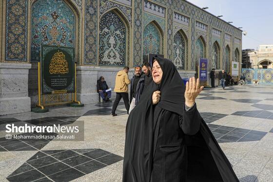 گزارش تصویری | عزاداری شهادت رهبر معظم انقلاب اسلامی، در حرم امام‌رضا(ع) - ۱