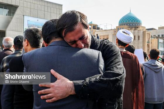 گزارش تصویری | عزاداری شهادت رهبر معظم انقلاب اسلامی در میدان شهدا مشهد