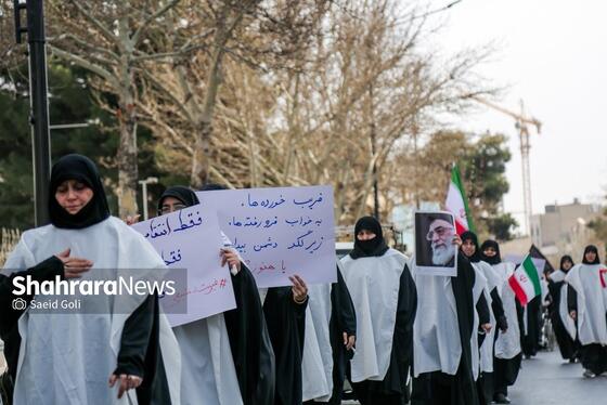 گزارش تصویری | پیاده‌روی ماتم‌زدگان شهادت قائد انقلاب در مشهد (۱۰ اسفند ۱۴۰۴)