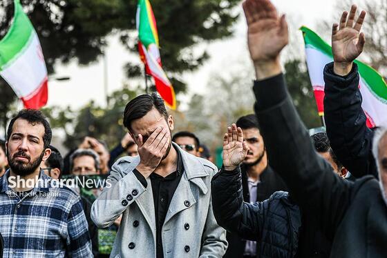 گزارش تصویری | تجمع دانشجویان مقابل دانشگاه فردوسی (۱۰ اسفند ۱۴۰۴)