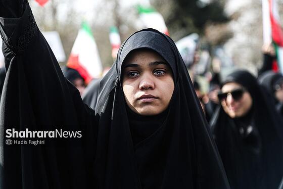 گزارش تصویری | تجمع دانشجویان مقابل دانشگاه فردوسی (۱۰ اسفند ۱۴۰۴)