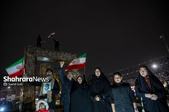 گزارش تصویری | مشهد ایستاده در کنار مدافعان وطن