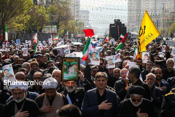 گزارش تصویری | مراسم تشییع پیکر ۴ شهید دفاع از وطن در مشهد