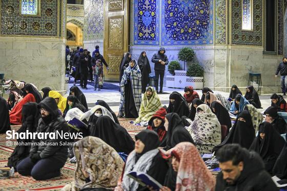 گزارش تصویری | مراسم احیای دومین شب قدر در حرم مطهر امام رضا (ع)