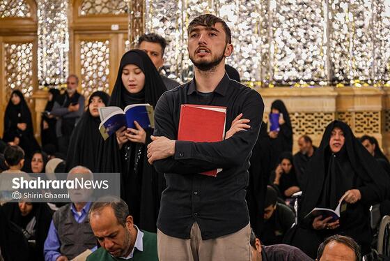 گزارش تصویری | مراسم احیای دومین شب قدر در حرم مطهر امام رضا (ع) -۲