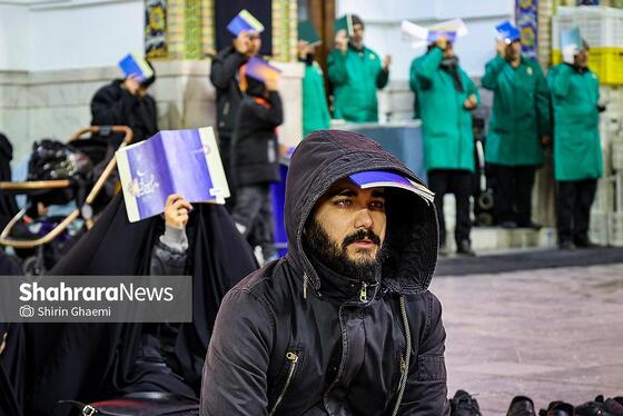 گزارش تصویری | مراسم احیای دومین شب قدر در حرم مطهر امام رضا (ع) -۲