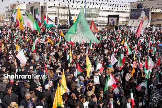 گزارش تصویری | راهپیمایی روز قدس ۱۴۰۴ در مشهد - ۵