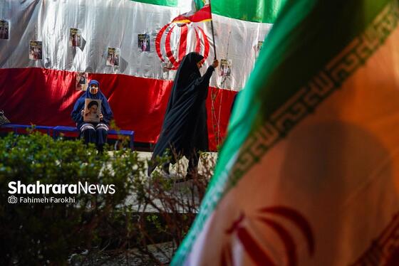 گزارش تصویری | برگزاری «یادواره‌ شهدای میناب» توسط دانش‌آموزان دبستان امام‌حسن(ع) در مشهد