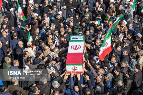 گزارش تصویری | تشییع پیکر شهید «علی لاریجانی» و «مرتضی لاریجانی» - قم