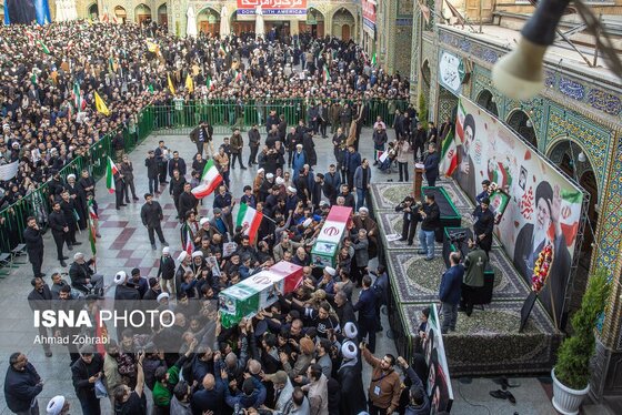 گزارش تصویری | تشییع پیکر شهید «علی لاریجانی» و «مرتضی لاریجانی» - قم