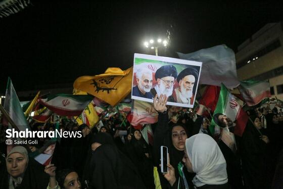 گزارش تصویری | بیعت مهاجران افغانستانی با حضور در عرصه میدان شهدای مشهد با رهبر انقلاب اسلامی