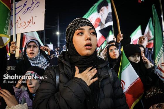 گزارش تصویری | سی‌ودومین خروش شبانه مشهدی‌ها در سنگر خیابان