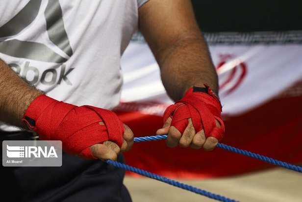 ثبت رکورد جهانی کشیدن کامیون با دندان توسط برادر و خواهر خوزستانی + تصاویر