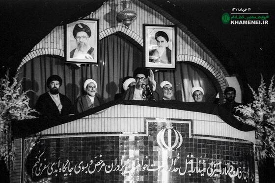 گزارش تصویری | تصاویری از سخنرانی رهبر شهید انقلاب در سالگرد رحلت امام خمینی از سال ۶۹ تا ۷۸